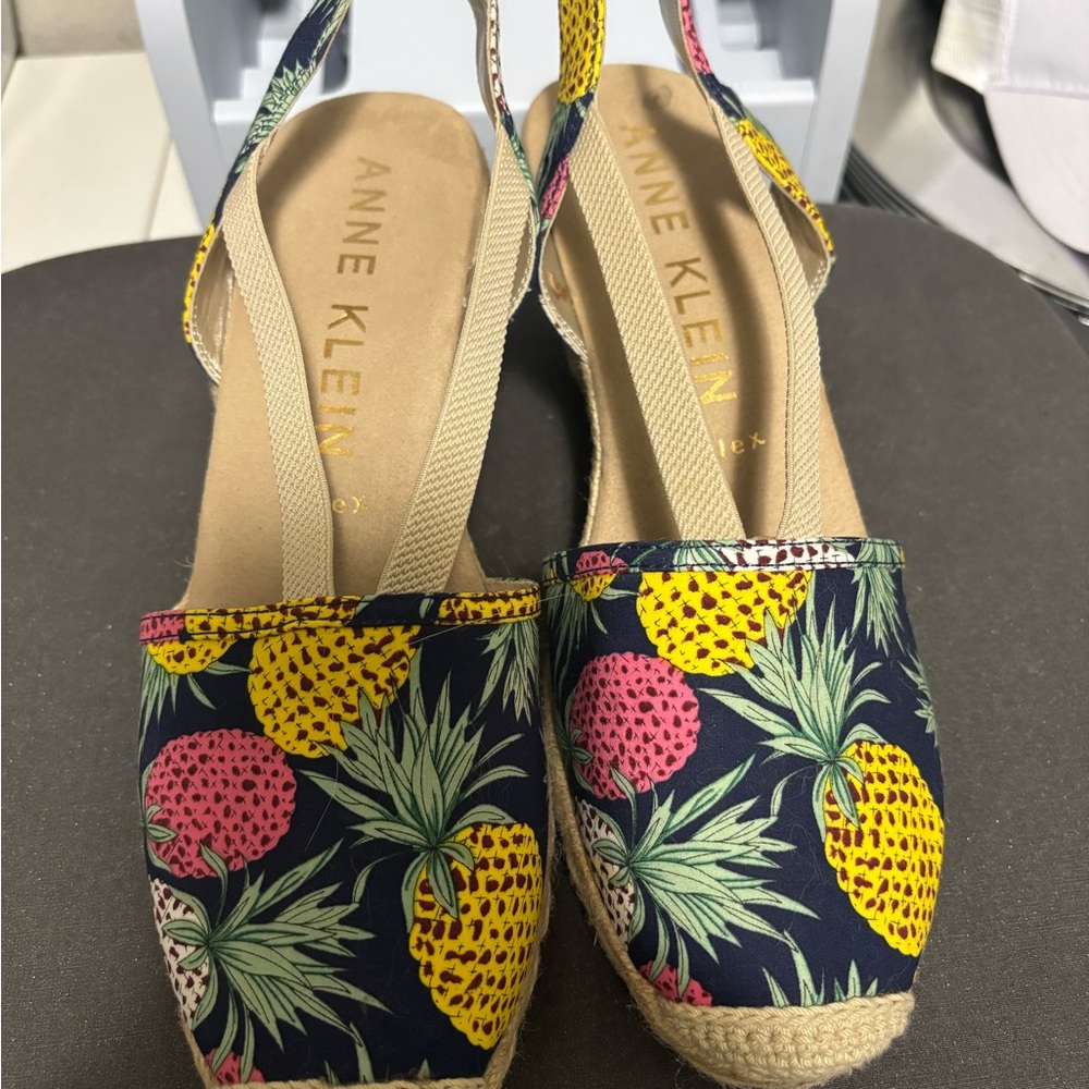 Wedge sandal